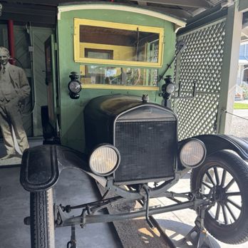 Edison & Ford Winter Estates - Museums Near Me - Fort Myers, Florida Edison & Ford Winter Estates - Museums Near Me - Fort Myers, Florida