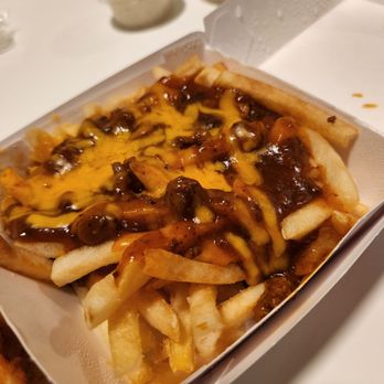 Wienerschnitzel - Chili cheese fries - Fast Food Near Me - Burbank, California Wienerschnitzel - Chili cheese fries - Fast Food Near Me - Burbank, California