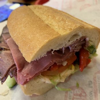 Nardelli's Grinder Shoppe - Delis Near Me - Danbury, Connecticut
