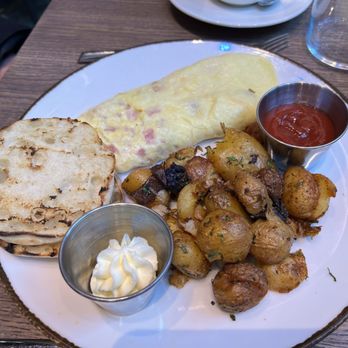 Dirty Habit DC - Ham & Cheese Omelet - Cocktail Bars Near Me - Washington, DC, District of Columbia Dirty Habit DC - Ham & Cheese Omelet - Cocktail Bars Near Me - Washington, DC, District of Columbia