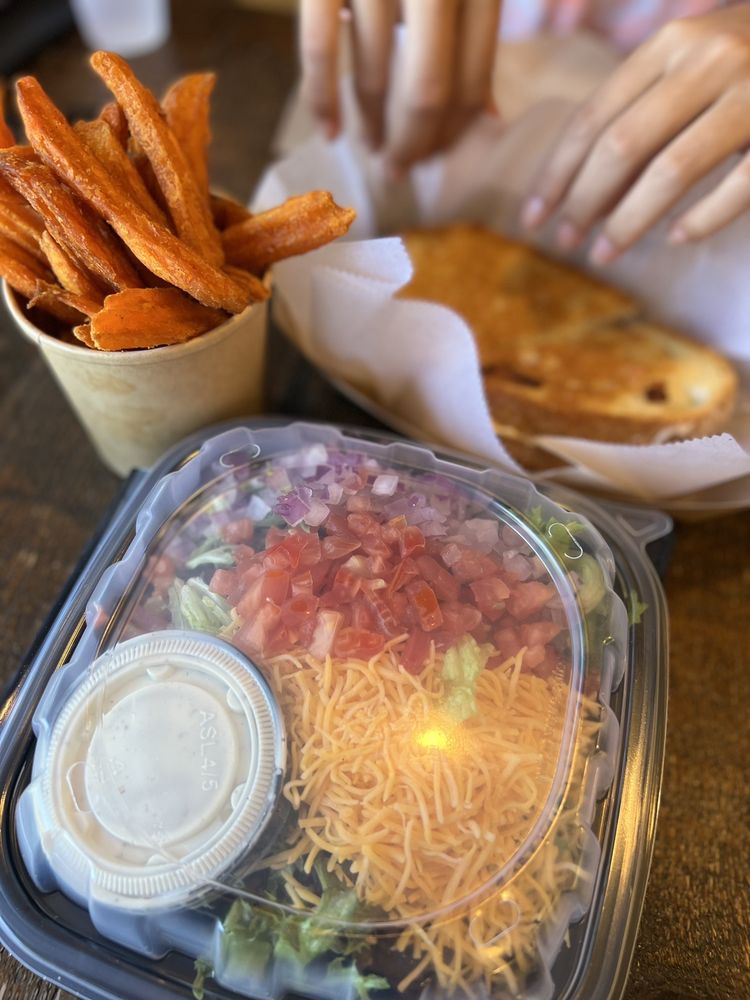 Food from Grilled Cheese & Company