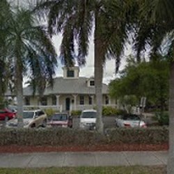 Markgraf Michael R, DDS - Our office has its own parking lot for your convenience.