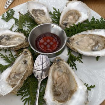 Sweet Pea's Cafe - Cafes Near Me - Bar Harbor, Maine