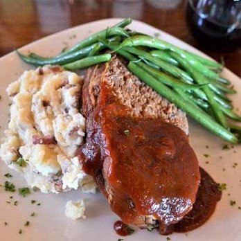 The Everett Boutique Hotel - Not moms meatloaf - Hotels Near Me - Bryson City, North Carolina The Everett Boutique Hotel - Not moms meatloaf - Hotels Near Me - Bryson City, North Carolina