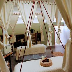 11:11 Holistic Zone and Massage Center - The Copper Pyramid