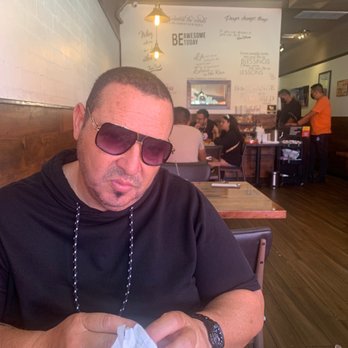 Cafe De Olla - Enjoying food and great service by Jose. - American Near Me - Burbank, California
