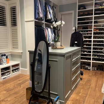 The Closet Company - Master closet with island, great storage - Cabinetry Near Me - Nashville, Tennessee The Closet Company - Master closet with island, great storage - Cabinetry Near Me - Nashville, Tennessee