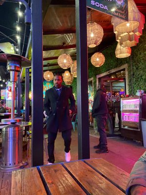 Bar 5015 by null