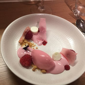 Rock Fort - Tart,sweet and selfish - Modern European Near Me - Bruges, VWV
