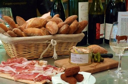 L’Avant Comptoir de la Terre by null L’Avant Comptoir de la Terre by null