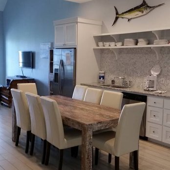 Adriana's Cleaning Service - Home Cleaning Near Me - Corpus Christi, Texas Adriana's Cleaning Service - Home Cleaning Near Me - Corpus Christi, Texas