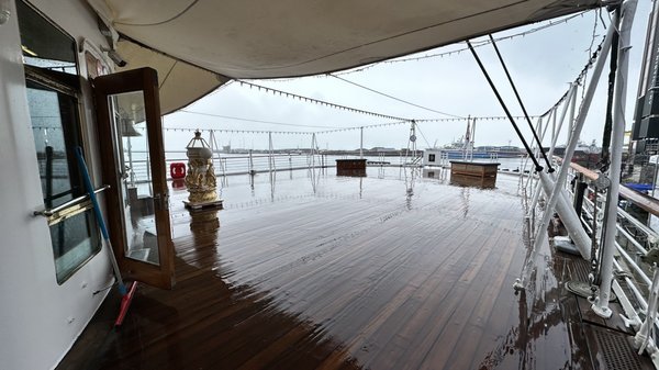 The Royal Yacht Britannia by null