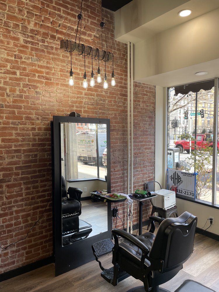 D&V Updated June 2024 20 Photos & 45 Reviews 1034