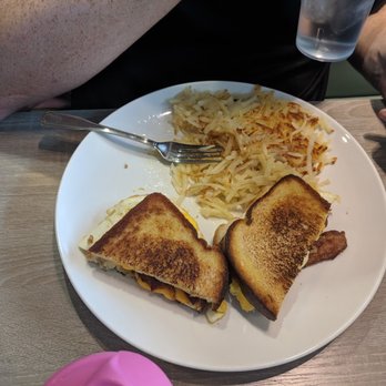 Broken Yolk Cafe - Breakfast & Brunch Near Me - Chandler, Arizona Broken Yolk Cafe - Breakfast & Brunch Near Me - Chandler, Arizona
