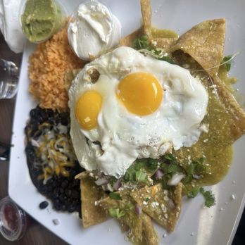 La Mesa Bistro - Chilaquiles Verdes - Cafes Near Me - La Mesa, California La Mesa Bistro - Chilaquiles Verdes - Cafes Near Me - La Mesa, California