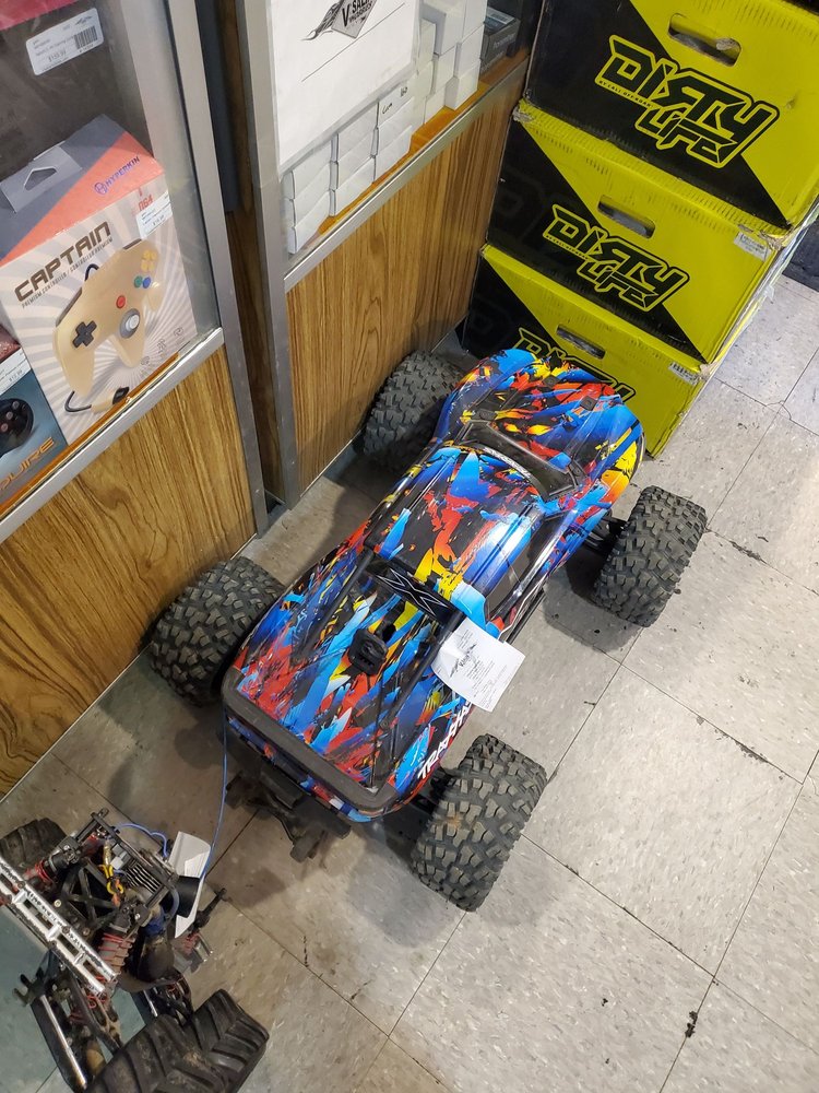 VISALIA HOBBIES Updated August 2024 14 Photos & 22 Reviews 2945 S