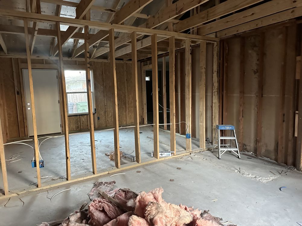 Slide of Rdr roofing & General contractor