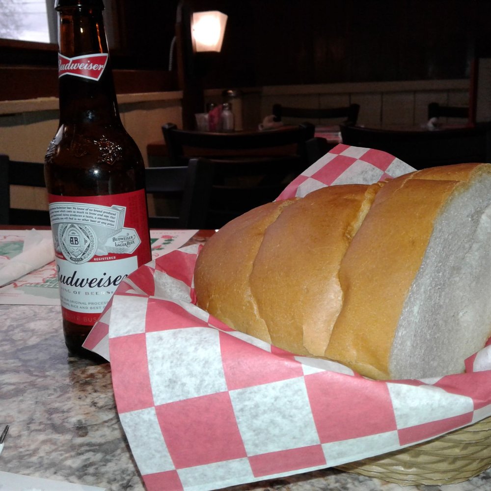 Naples Spaghetti House - Italian Near Me - Steubenville, Ohio