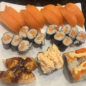 Sushi Island - Sushi Bars Near Me - Eugene, Oregon