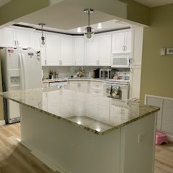Hightide Home Pros - New Kitchen Island - Windows Installation Near Me - St Petersburg, Florida