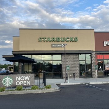 Starbucks - Storefront - Coffee & Tea Near Me - Groveport, Ohio Starbucks - Storefront - Coffee & Tea Near Me - Groveport, Ohio