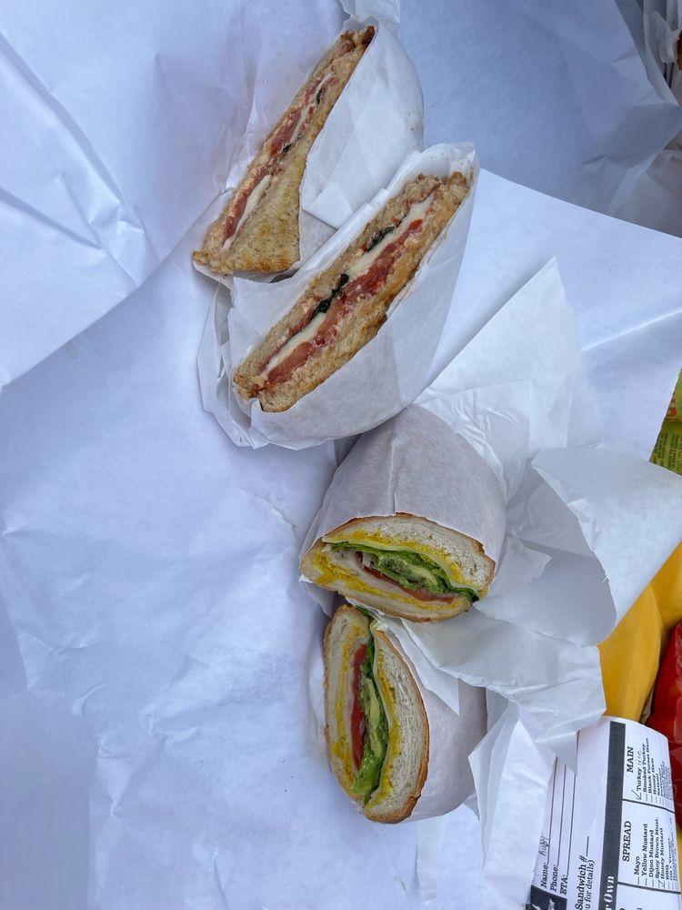 Charley’s Wine Country Deli