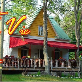 C'est La Vie Restaurant - French Near Me - Mont-Tremblant, Quebec C'est La Vie Restaurant - French Near Me - Mont-Tremblant, Quebec