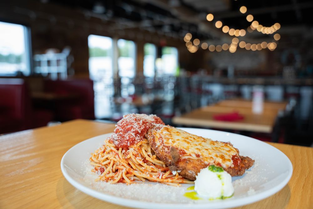 Social spots from Evviva Trattoria
