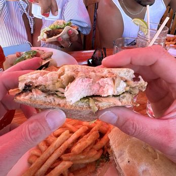 Sunnyside - Grilled Chicken Sandwich - New American Near Me - Tahoe City, California
