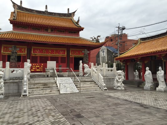 Nagasaki Koshibyo Confucius Shrine and Historical Museum of China by null