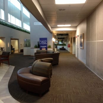 Chandler Y Thomas MD - Hallway to elevators. - Optometrists Near Me - Austin, Texas
