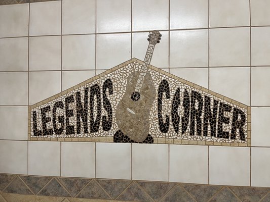 Legends Corner by null