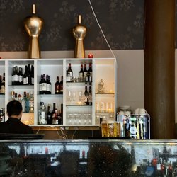 New Ambassadør - Bar