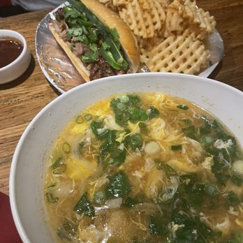 Me'lange - Egg Drop Soup & pork bahn mi - Vietnamese Near Me - Houston, Texas