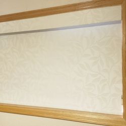 Ideas Happening - Beautiful vine pattern roller shade