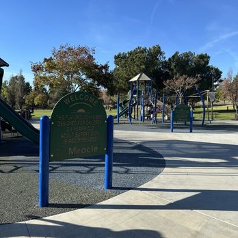 Via Verde Park - Parks Near Me - San Dimas, California