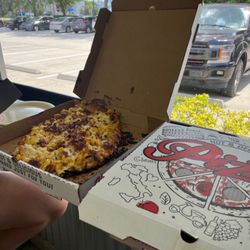 Doghouse Pizza - Pizza bread Mac & cheese, Leeettzzz Goooo!
