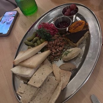 PORT UNION - Cheese platter - Gluten-Free Near Me - Chicago, Illinois PORT UNION - Cheese platter - Gluten-Free Near Me - Chicago, Illinois