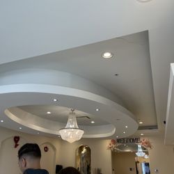 VIP Nail Bar - Entryway