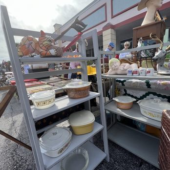 THE RUST MARKET AT THE LAKE PARK ARTS DISTRICT - Updated September 2025 ...