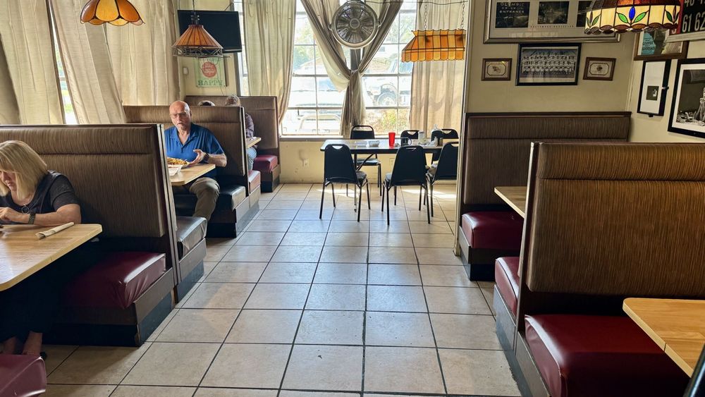 Jose's Cafe