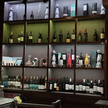 Breeze Cuisine - Latin American Near Me - Shelton, Connecticut