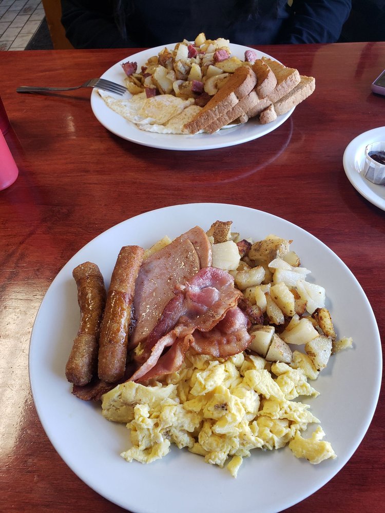 ROAST ‘N TOAST Updated October 2024 23 Photos & 19 Reviews 2005