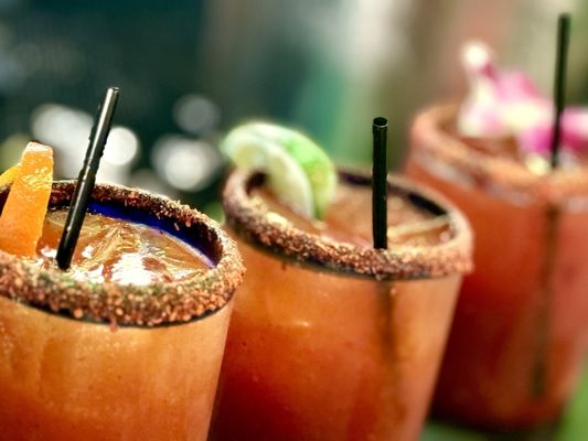 Clandestino Gastro-Bar by null