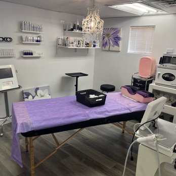 Results Med Spa - Treatment room - Medical Spas Near Me - Phoenix, Arizona Results Med Spa - Treatment room - Medical Spas Near Me - Phoenix, Arizona