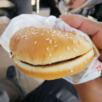 Burger King - Cheese Burger - Burgers Near Me - Afb, Hawaii
