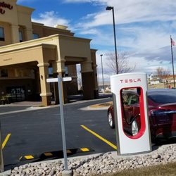 Tesla Supercharger - Evanston