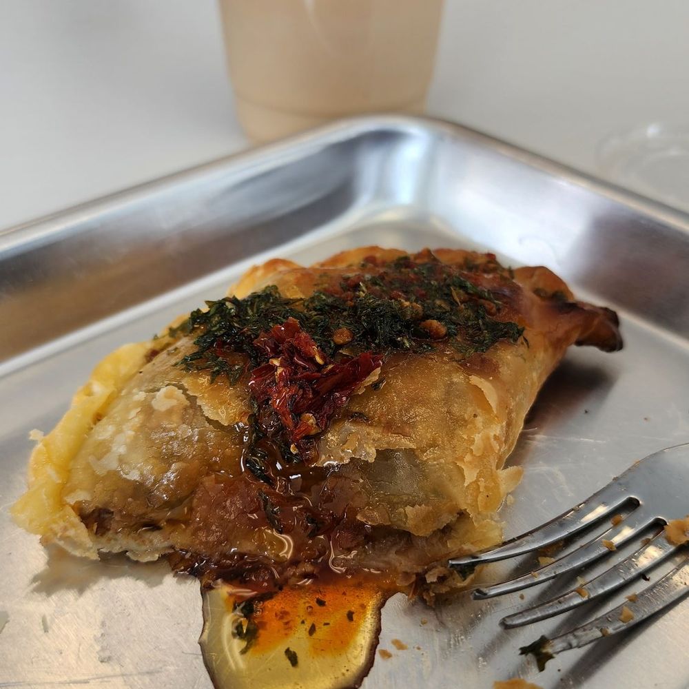 Daylight & Moon Cafe - Coffee & Tea Near Me - Ventura, California