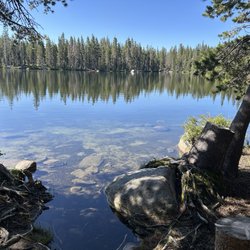 Wrights Lake - very pretty lake. better come w mosquitoe spray and candles bc these nasty things will carry you away. so much mosquitoes its insane!