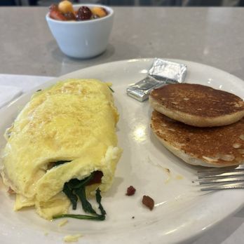 Moonakis Cafe - Spinach cheese and bacon delicious omelette. - Waffles Near Me - East Falmouth, Massachusetts